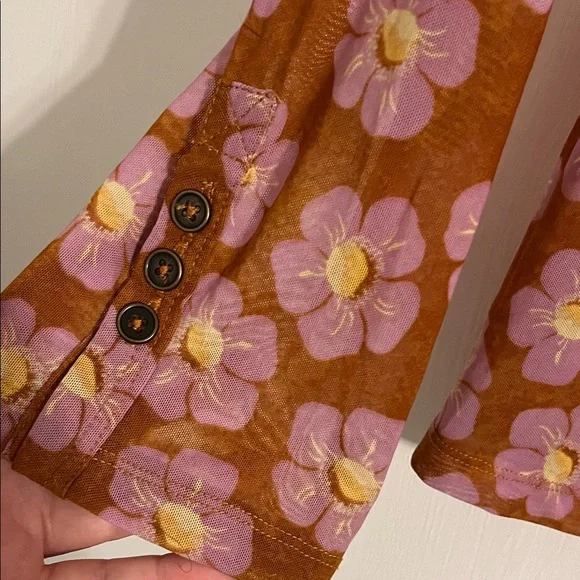 Free People Floral Button-Up Top in Pink and Orange - Picture 3 of 8